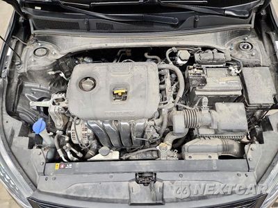 Zdjęcie 11 z 12 samochodu: 2023 KIA FORTE LXS VIN:3KPF24AD6PE529516 - miniatura