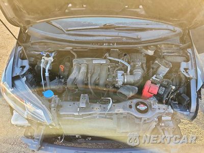 Zdjęcie 11 z 12 samochodu: 2018 HONDA FIT SPORT VIN:3HGGK5H67JM716294 - miniatura