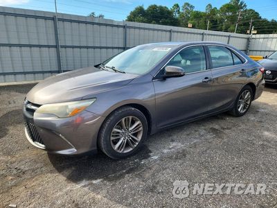 2017 TOYOTA CAMRY SE 4T1BF1FK2HU295284 - główne zdjęcie licytacji z USA - miniatura
