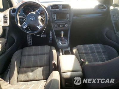 Zdjęcie 8 z 12 samochodu: 2010 VOLKSWAGEN GTI VIN:WVWHV7AJ1AW317126 - miniatura