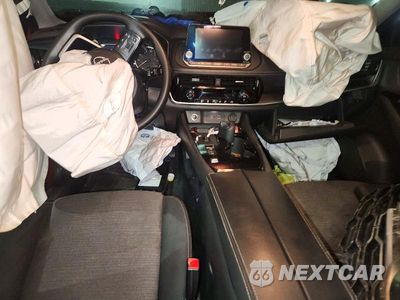 Zdjęcie 8 z 14 samochodu: 2022 NISSAN ROGUE SV VIN:5N1BT3BA1NC693590 - miniatura