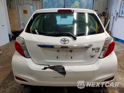 Zdjęcie 6 z 12 samochodu: 2013 TOYOTA YARIS 5-DOOR LE VIN:JTDKTUD31DD550091 - miniatura
