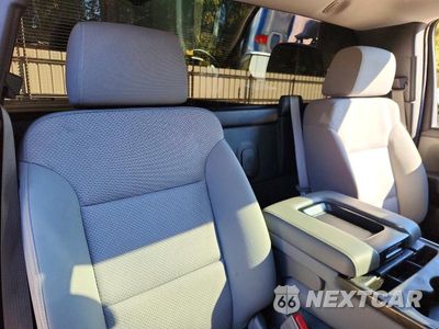 Zdjęcie 10 z 13 samochodu: 2016 CHEVROLET SILVERADO K1500 VIN:1GCNKNEC8GZ390724 - miniatura