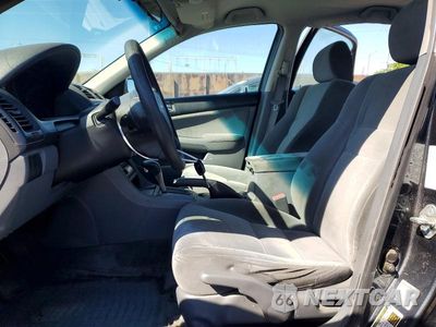 Zdjęcie 7 z 12 samochodu: 2006 HONDA ACCORD LX VIN:1HGCM56426A055031 - miniatura