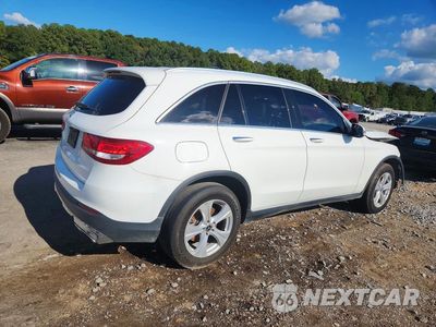 Trzecie zdjęcie samochodu z tyłu: 2018 MERCEDES-BENZ GLC 300 VIN:WDC0G4JB5JV057151 - miniatura