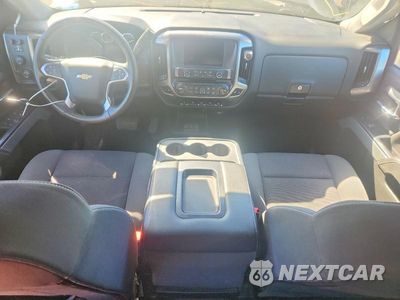 Zdjęcie 8 z 12 samochodu: 2018 CHEVROLET SILVERADO K1500 LT VIN:1GCVKRECXJZ338395 - miniatura