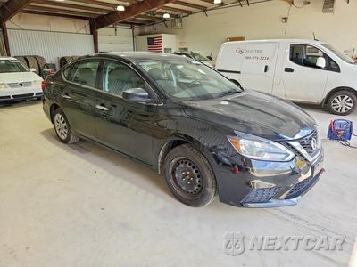 Czwarte zdjęcie samochodu z boku: 2018 NISSAN SENTRA S VIN:3N1AB7AP7JY220765 - miniatura