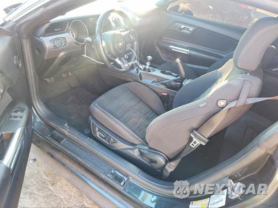 Zdjęcie 8 z 12 samochodu: 2016 FORD MUSTANG VIN:1FA6P8TH5G5266137 - miniatura
