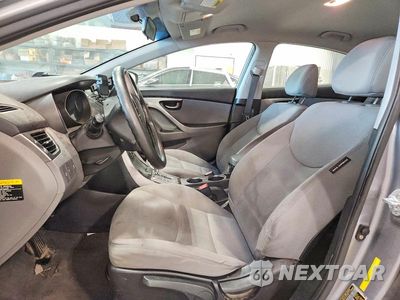 Zdjęcie 7 z 13 samochodu: 2013 HYUNDAI ELANTRA GLS VIN:KMHDH4AE4DU632988 - miniatura