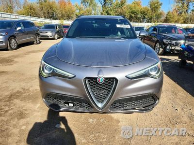 Piąte zdjęcie samochodu w środku: 2018 ALFA ROMEO STELVIO TI SPORT VIN:ZASFAKNN8J7B79752 - miniatura