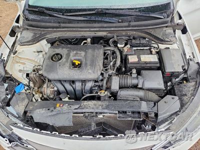 Zdjęcie 11 z 12 samochodu: 2020 HYUNDAI ELANTRA SEL VIN:5NPD84LF9LH630494 - miniatura
