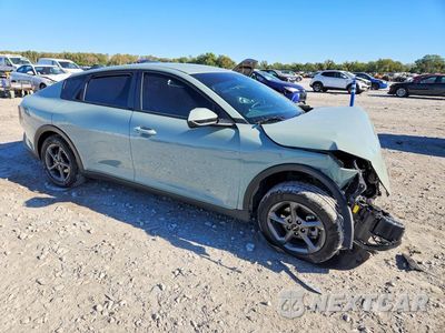 Czwarte zdjęcie samochodu z boku: 2025 KIA K4 LXS VIN:3KPFT4DE0SE209148 - miniatura