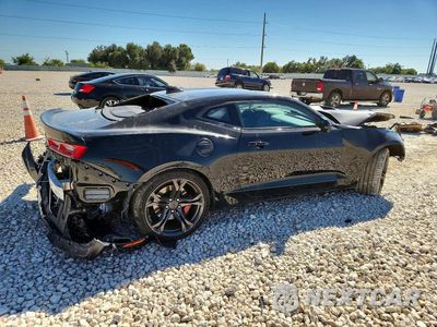 Trzecie zdjęcie samochodu z tyłu: 2018 CHEVROLET CAMARO SS VIN:1G1FE1R72J0183395 - miniatura