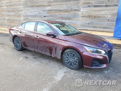 Czwarte zdjęcie samochodu z boku: 2025 NISSAN ALTIMA SV VIN:1N4BL4DV5SN407191 - miniatura