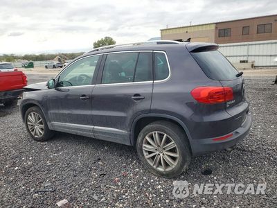 Drugie zdjęcie samochodu z przodu: 2016 VOLKSWAGEN TIGUAN S VIN:WVGBV7AX7GW527518 - miniatura