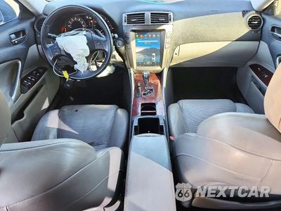 Zdjęcie 8 z 12 samochodu: 2007 LEXUS IS 350 VIN:JTHBE262575012932 - miniatura