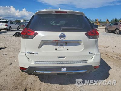 Zdjęcie 6 z 14 samochodu: 2019 NISSAN ROGUE SL VIN:5N1AT2MT0KC833919 - miniatura
