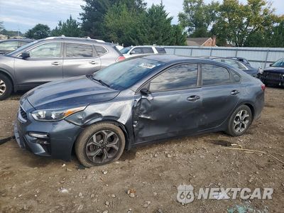 2021 KIA FORTE LXS 3KPF24AD8ME267686 - główne zdjęcie licytacji z USA - miniatura