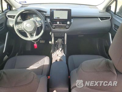 Zdjęcie 8 z 13 samochodu: 2025 TOYOTA COROLLA CROSS LE VIN:7MUCAAAG3SV128184 - miniatura