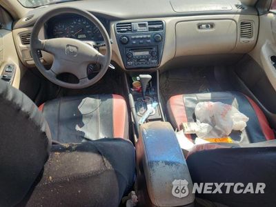 Zdjęcie 8 z 12 samochodu: 2002 HONDA ACCORD EX VIN:JHMCG66842C028375 - miniatura