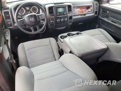 Zdjęcie 8 z 12 samochodu: 2018 RAM 1500 ST VIN:1C6RR6FTXJS149739 - miniatura