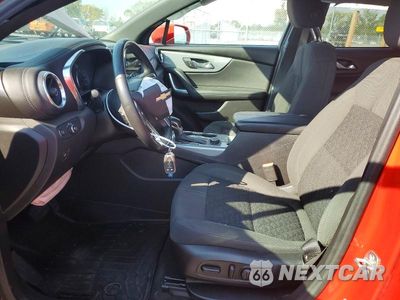 Zdjęcie 7 z 13 samochodu: 2019 CHEVROLET BLAZER 1LT VIN:3GNKBBRA8KS697267 - miniatura