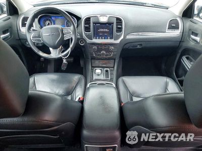 Zdjęcie 8 z 12 samochodu: 2020 CHRYSLER 300 TOURING VIN:2C3CCAAG7LH233416 - miniatura