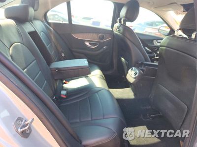 Zdjęcie 10 z 12 samochodu: 2016 MERCEDES-BENZ C 300 VIN:55SWF4JB8GU178619 - miniatura