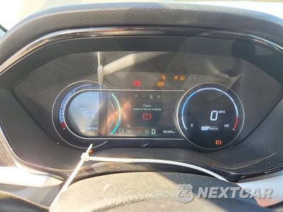 Zdjęcie 9 z 13 samochodu: 2022 KIA NIRO EV EX VIN:KNDCC3LG1N5141880 - miniatura