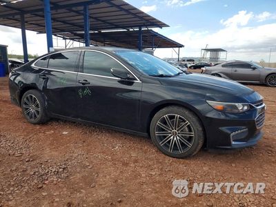 Czwarte zdjęcie samochodu z boku: 2018 CHEVROLET MALIBU LT VIN:1G1ZD5ST7JF229315 - miniatura