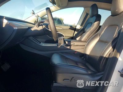 Zdjęcie 7 z 13 samochodu: 2023 TESLA MODEL Y VIN:7SAYGDEE2PF585902 - miniatura