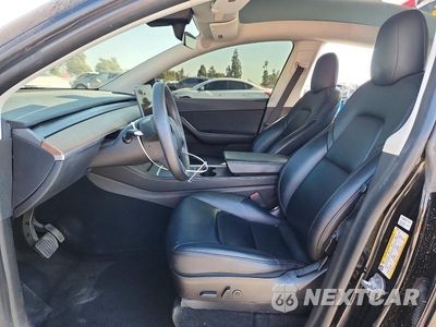 Zdjęcie 7 z 13 samochodu: 2022 TESLA MODEL Y VIN:7SAYGDEE6NF458342 - miniatura