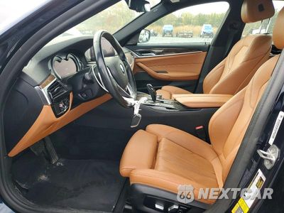 Zdjęcie 7 z 12 samochodu: 2019 BMW 530XE VIN:WBAJB1C53KB376112 - miniatura