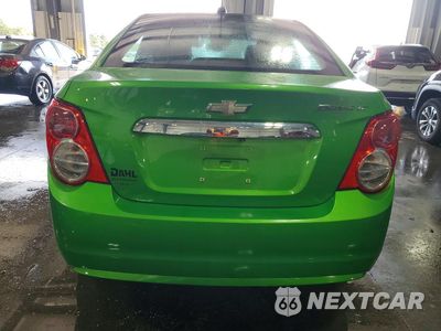 Zdjęcie 6 z 12 samochodu: 2015 CHEVROLET SONIC LT VIN:1G1JC5SHXF4158965 - miniatura