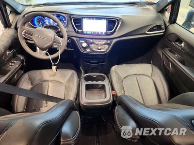 Zdjęcie 8 z 13 samochodu: 2026 CHRYSLER PACIFICA SELECT VIN:2C4RC1BG4TR266971 - miniatura