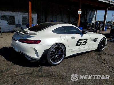 Trzecie zdjęcie samochodu z tyłu: 2018 MERCEDES-BENZ AMG GT R VIN:WDDYJ7KAXJA013421 - miniatura