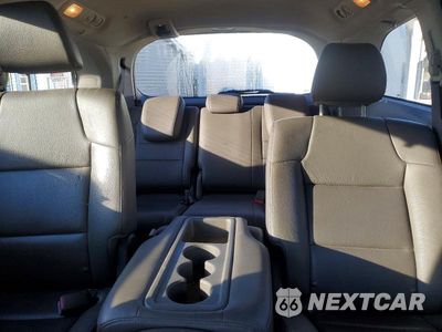 Zdjęcie 10 z 13 samochodu: 2016 HONDA ODESSEY VIN:5FNRL5H68GB142094 - miniatura