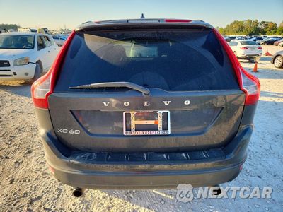Zdjęcie 6 z 13 samochodu: 2013 VOLVO XC60 3.2 VIN:YV4952DL3D2377969 - miniatura