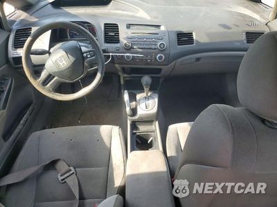 Zdjęcie 8 z 12 samochodu: 2008 HONDA CIVIC LX VIN:1HGFA16588L069210 - miniatura