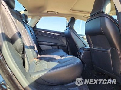 Zdjęcie 10 z 13 samochodu: 2020 FORD FUSION TITANIUM VIN:3FA6P0D97LR115977 - miniatura