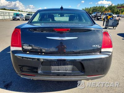 Zdjęcie 6 z 13 samochodu: 2015 CHRYSLER 300 C VIN:2C3CCAKG6FH887522 - miniatura