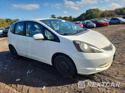 Czwarte zdjęcie samochodu z boku: 2013 HONDA FIT VIN:JHMGE8H35DC080413 - miniatura