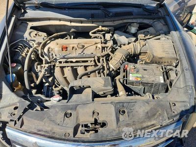 Zdjęcie 11 z 12 samochodu: 2011 HONDA ACCORD SE VIN:1HGCP2F60BA000174 - miniatura