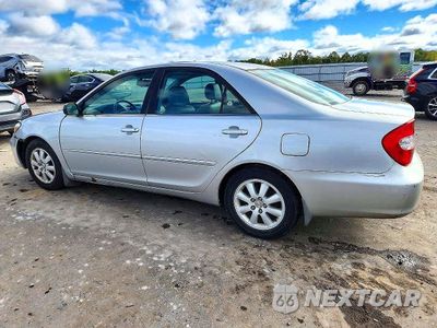 Drugie zdjęcie samochodu z przodu: 2002 TOYOTA CAMRY XLE V6 VIN:4T1BF30K42U507274 - miniatura