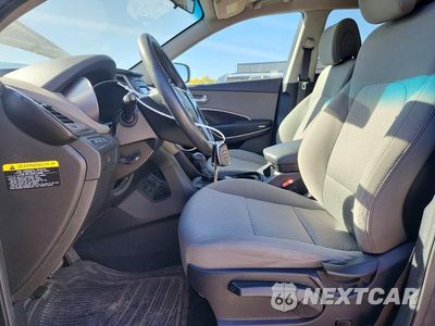 Zdjęcie 7 z 13 samochodu: 2016 HYUNDAI SANTA FE SPORT 2.4L VIN:5XYZTDLBXGG326380 - miniatura