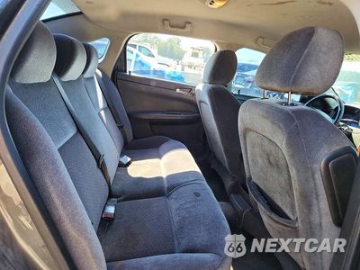 Zdjęcie 10 z 12 samochodu: 2010 CHEVROLET IMPALA LT VIN:2G1WB5EK4A1183302 - miniatura