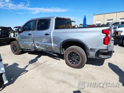 Drugie zdjęcie samochodu z przodu: 2023 CHEVROLET SILVERADO K1500 ZR2 VIN:3GCUDHELXPG305356 - miniatura
