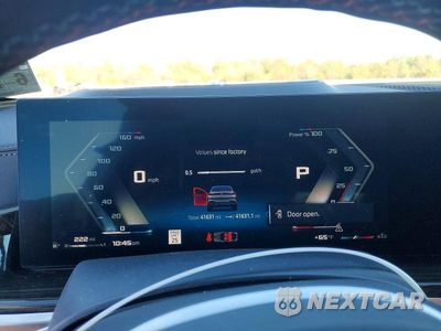 Zdjęcie 9 z 13 samochodu: 2025 BMW X6 M60I VIN:5UX43EX06S9X14613 - miniatura