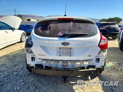 Zdjęcie 6 z 13 samochodu: 2014 FORD FOCUS SE VIN:1FADP3K27EL144833 - miniatura
