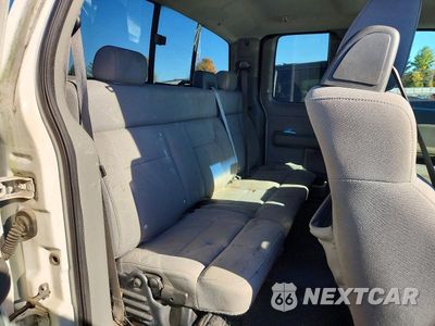 Zdjęcie 10 z 12 samochodu: 2005 FORD F150 VIN:1FTRX14W05FA58203 - miniatura